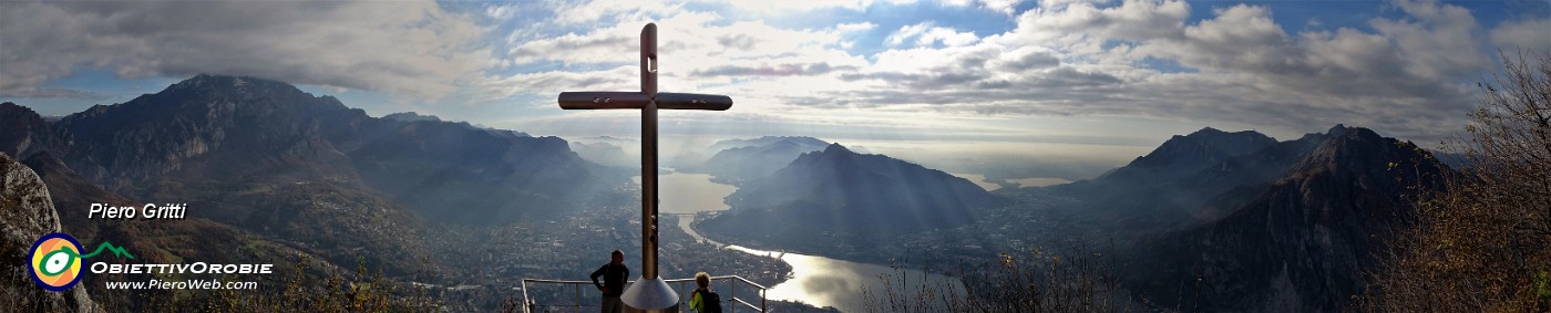 02 Panoramica al  Crocione del Monte San Martino (1025 m).jpg